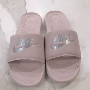 nike pink slides womens